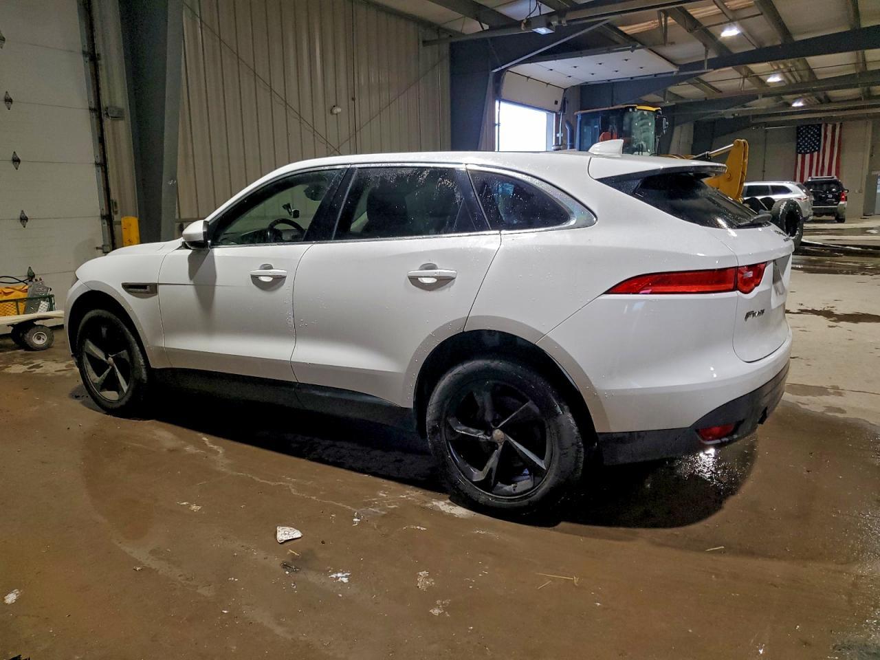 2018 JAGUAR F-Pace