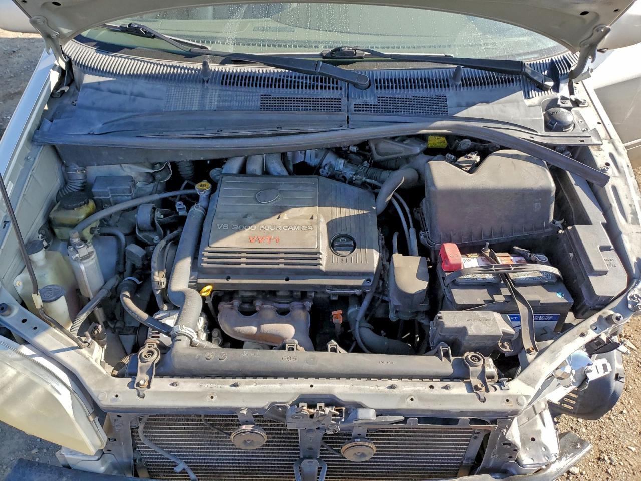 2002 TOYOTA SIENNA