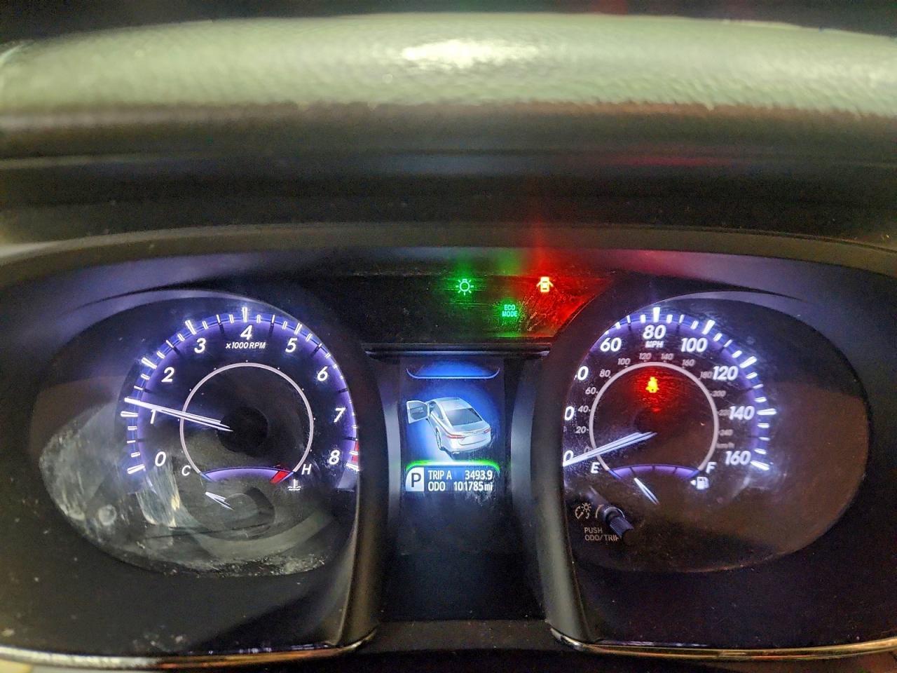 2015 TOYOTA Avalon
