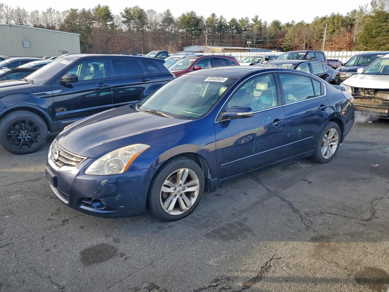 2010 NISSAN ALTIMA