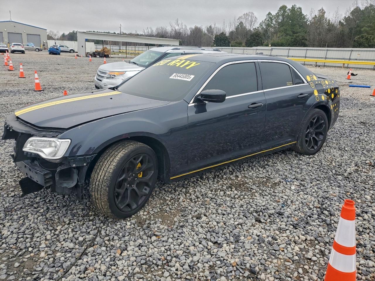 2018 CHRYSLER 300