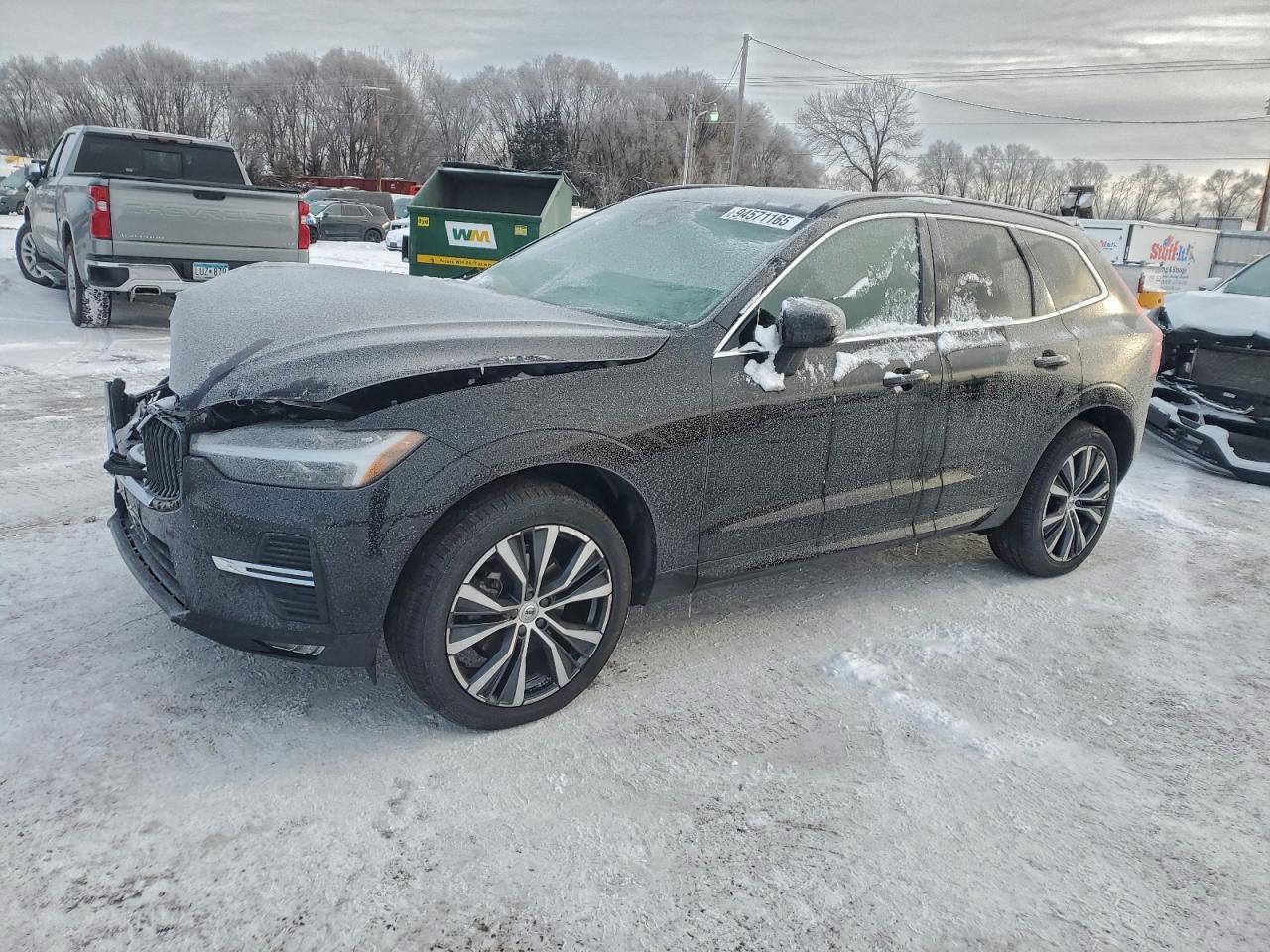 2022 VOLVO XC60