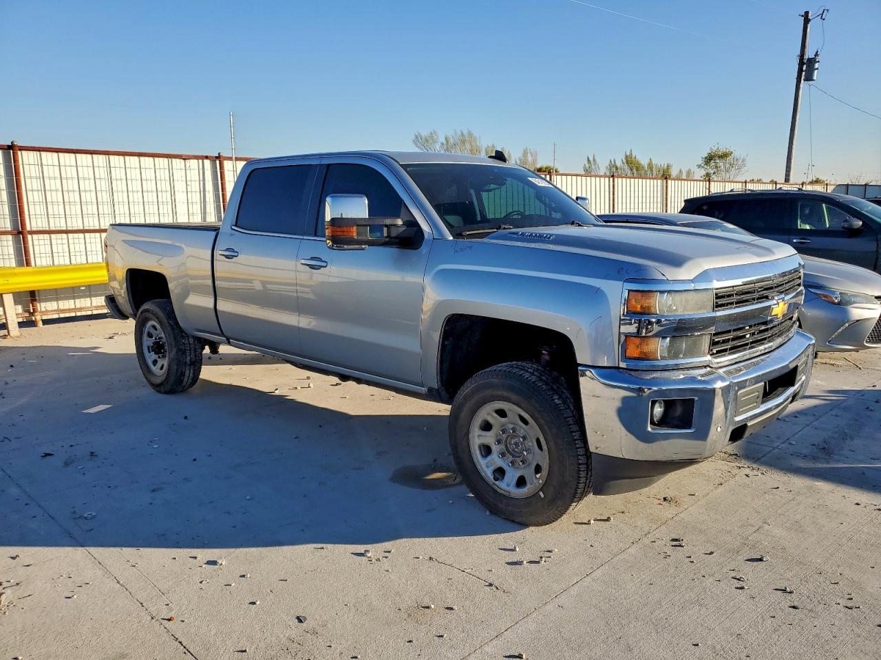 2015 CHEVROLET Silverado 2500