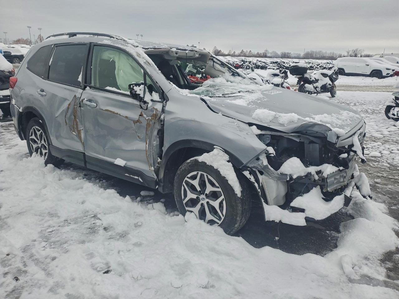 2020 SUBARU FORESTER