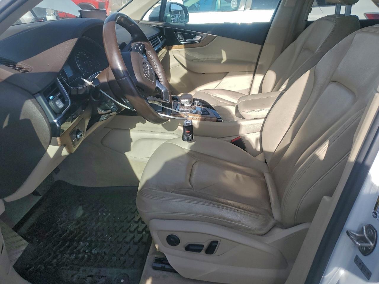 2017 AUDI Q7