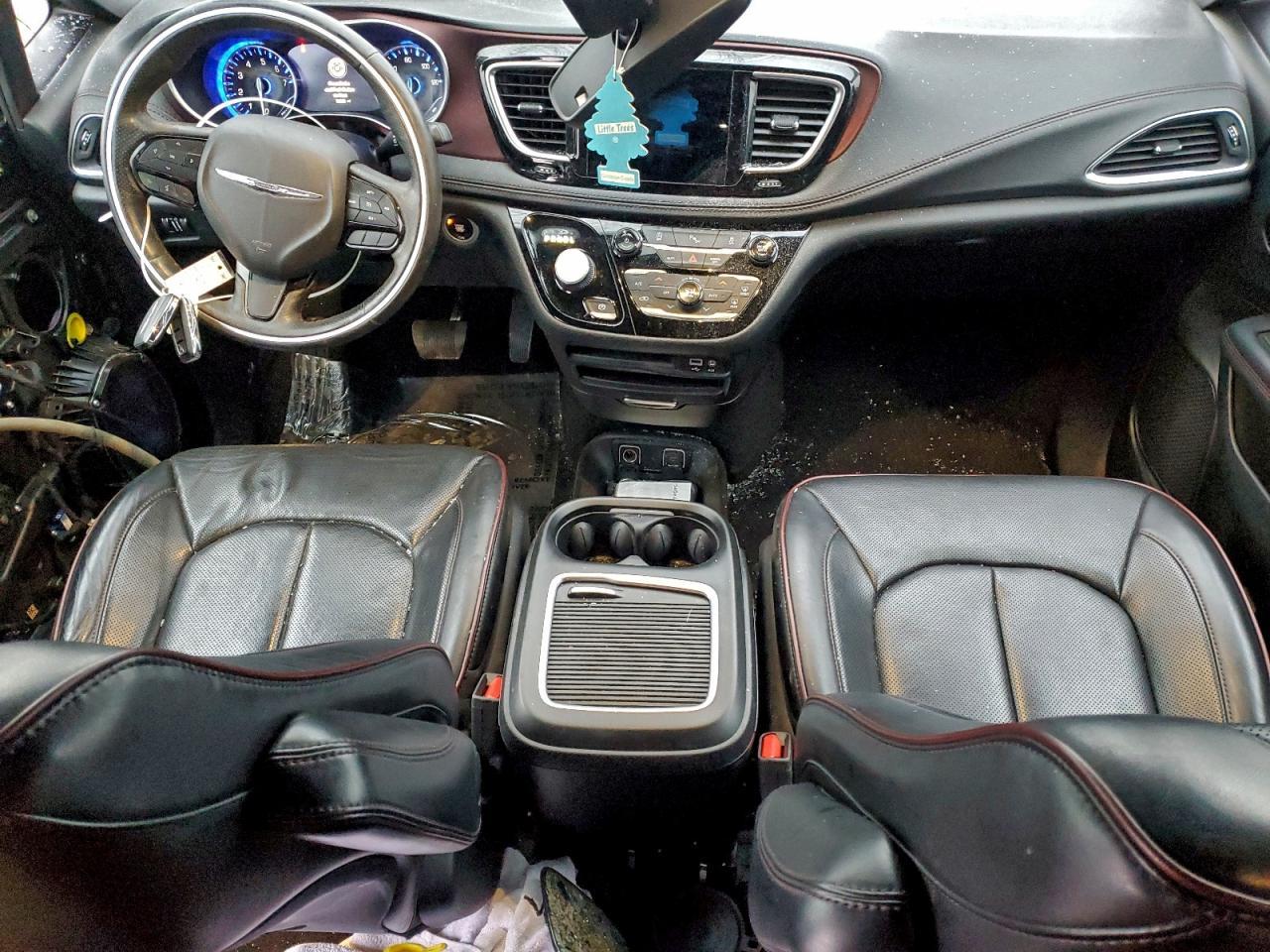 2020 CHRYSLER Pacifica