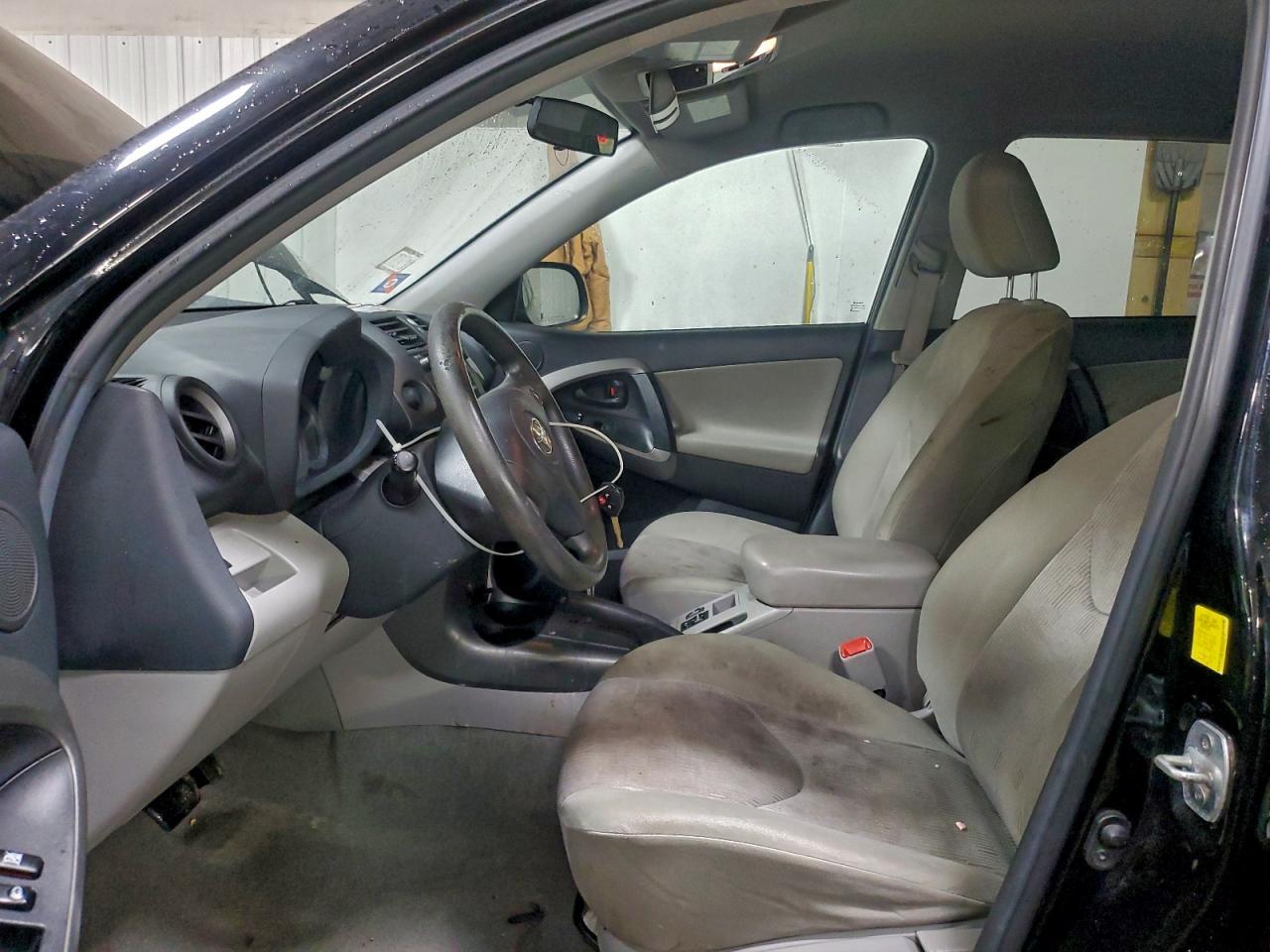 2010 TOYOTA RAV4