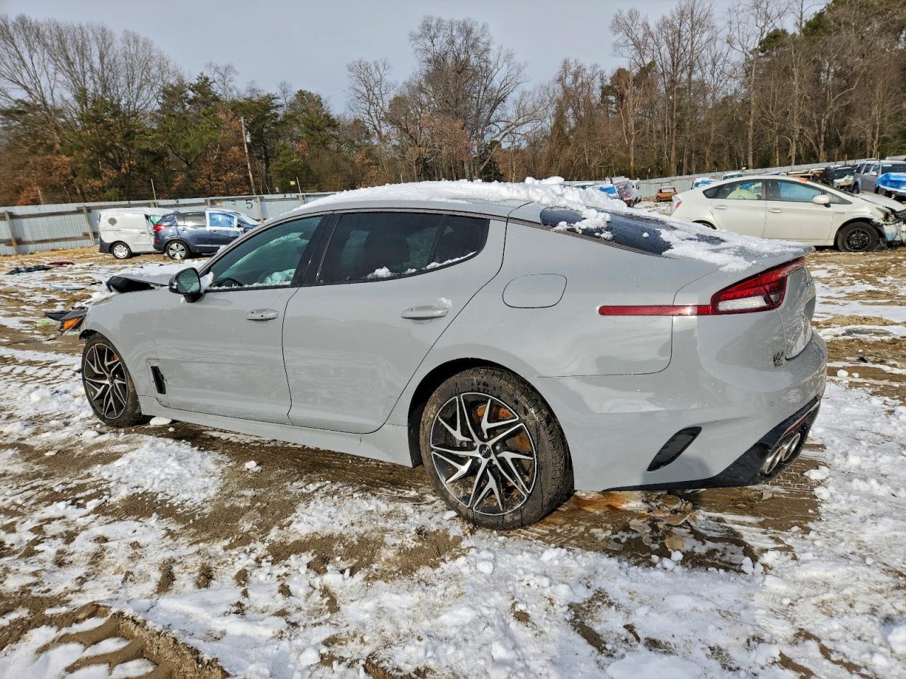 2022 KIA Stinger