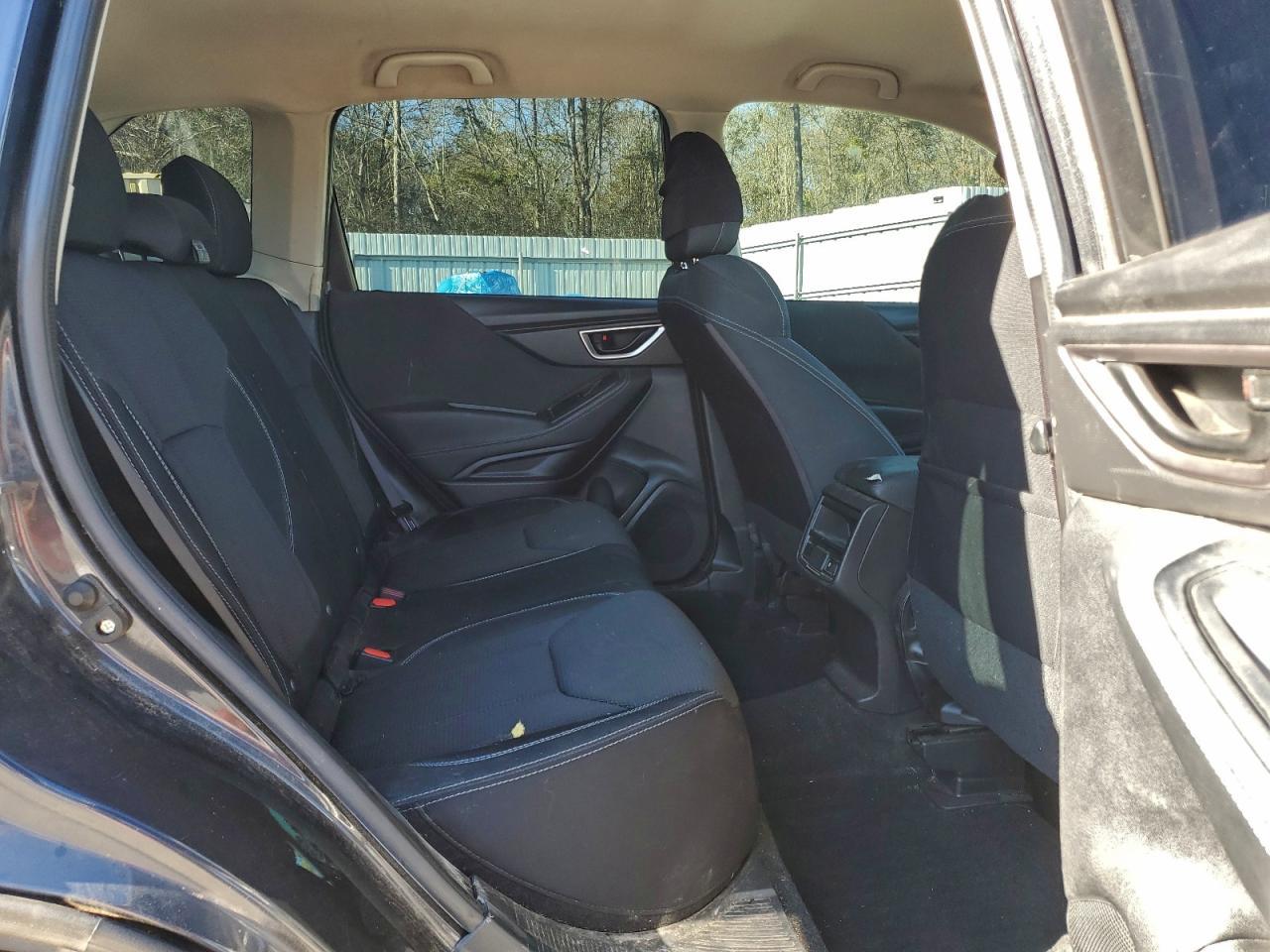 2019 SUBARU FORESTER