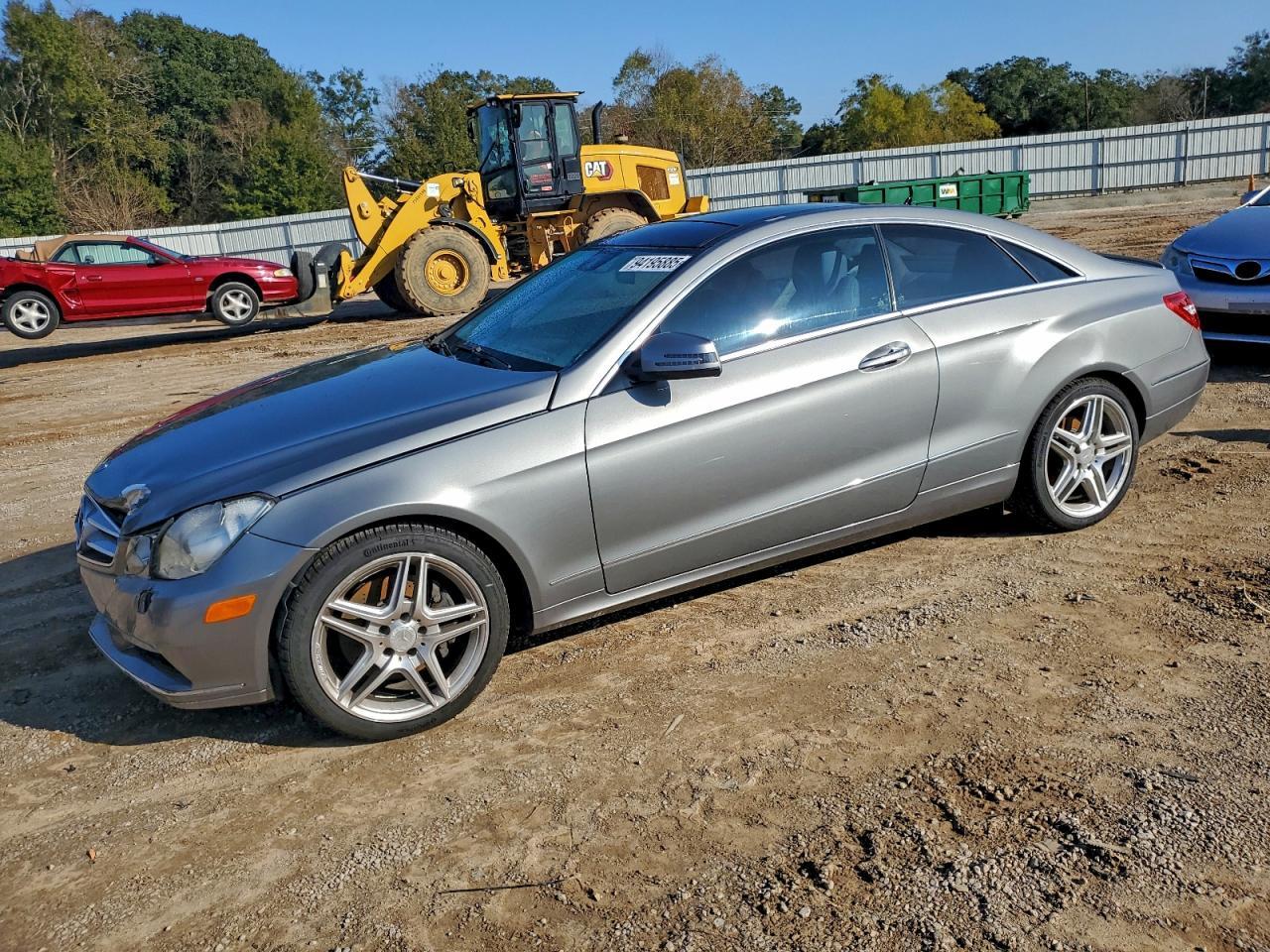2013 MERCEDES-BENZ E-Class