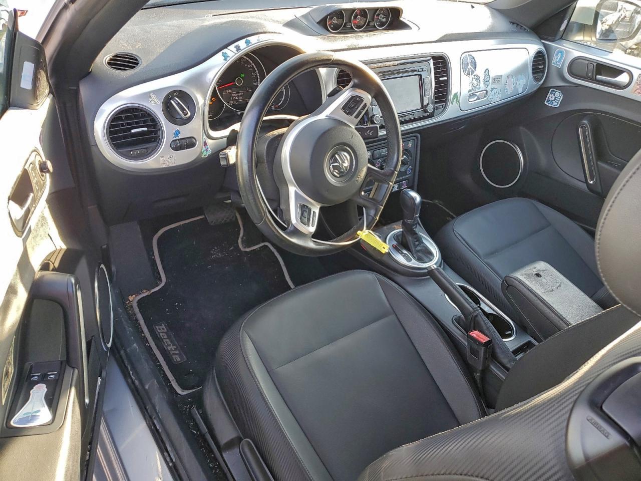 2014 VOLKSWAGEN Beetle