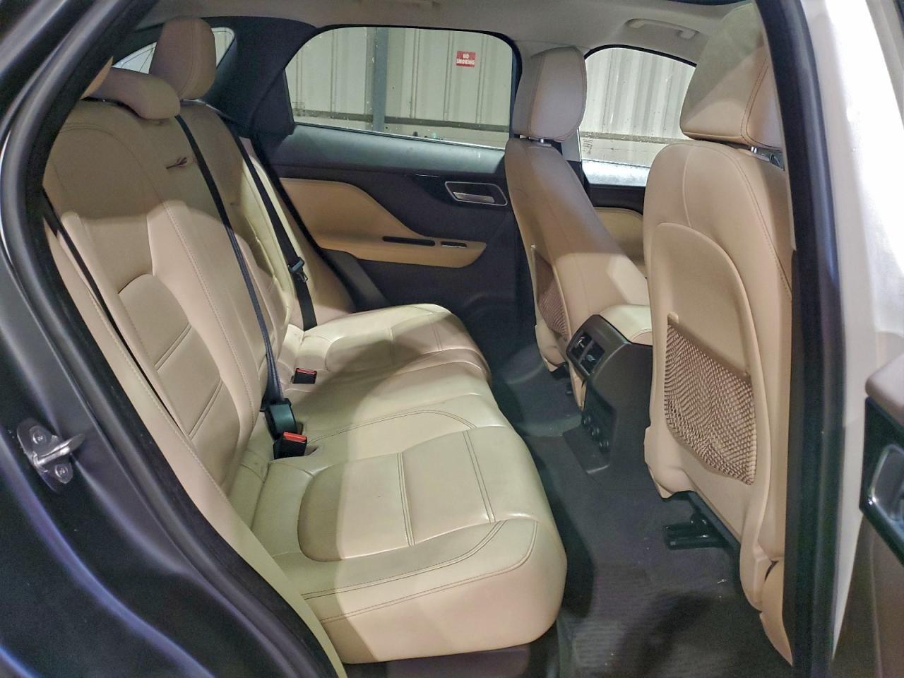 2018 JAGUAR F-Pace