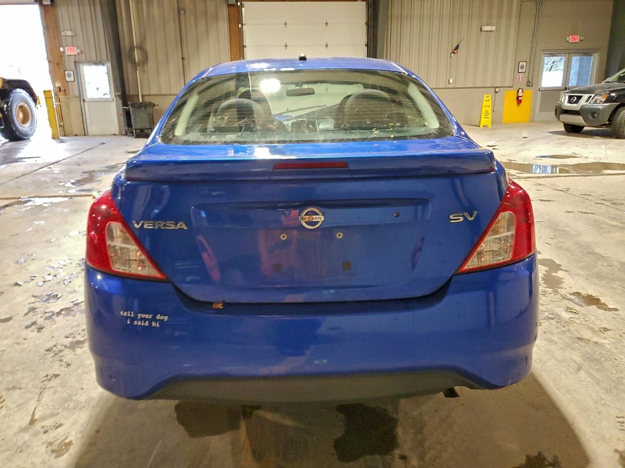 2017 NISSAN VERSA