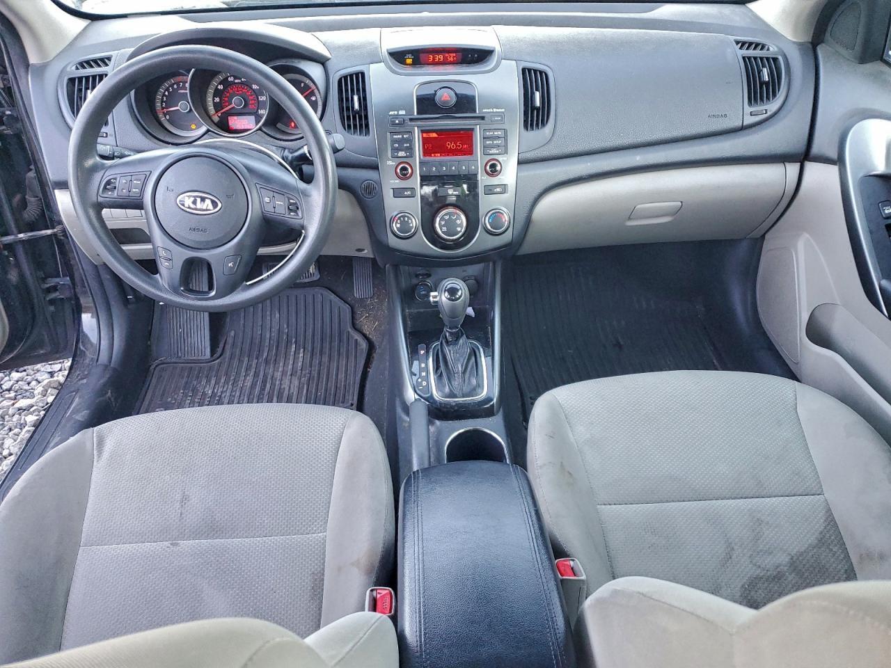 2013 KIA FORTE