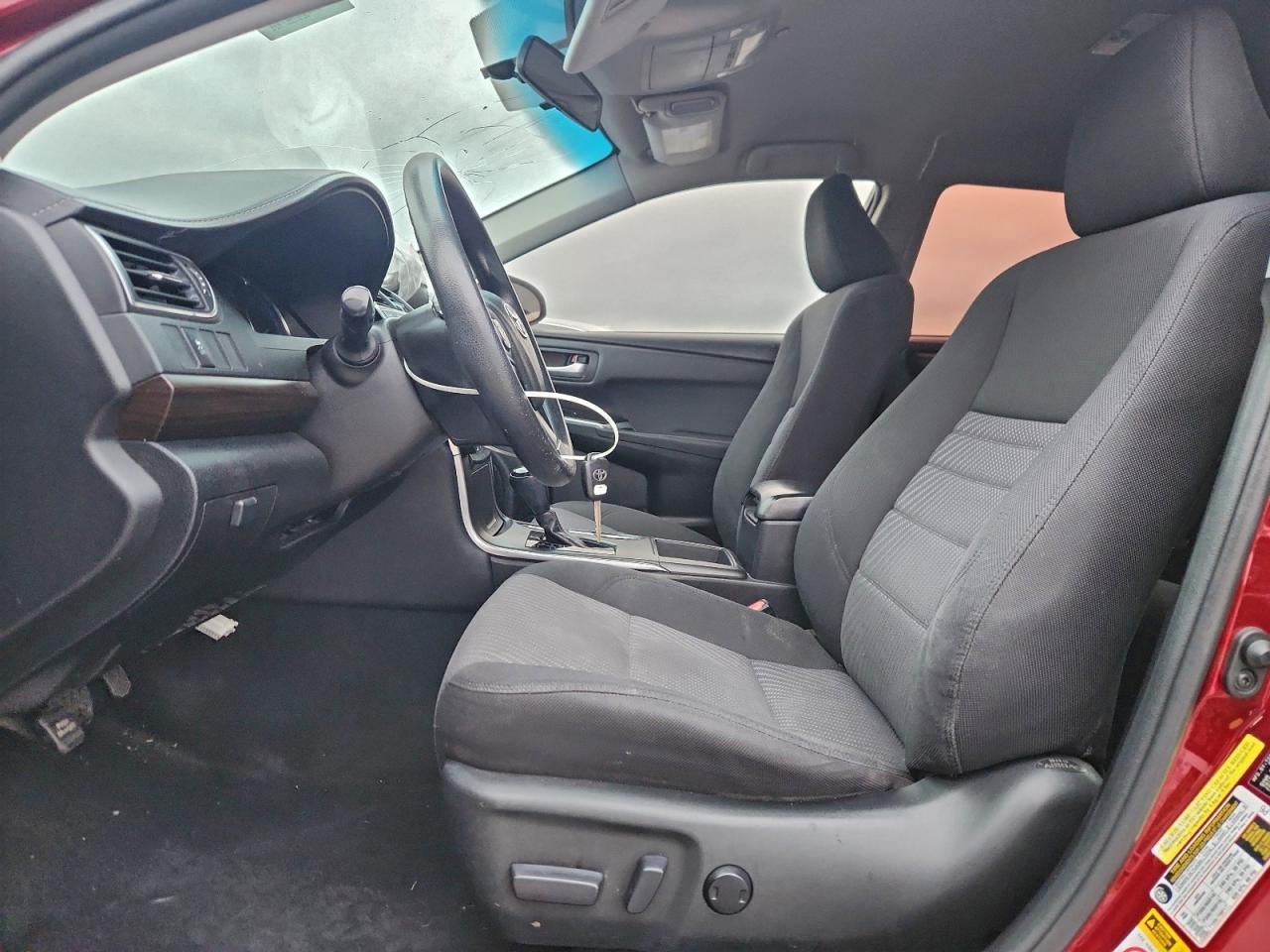 2016 TOYOTA CAMRY