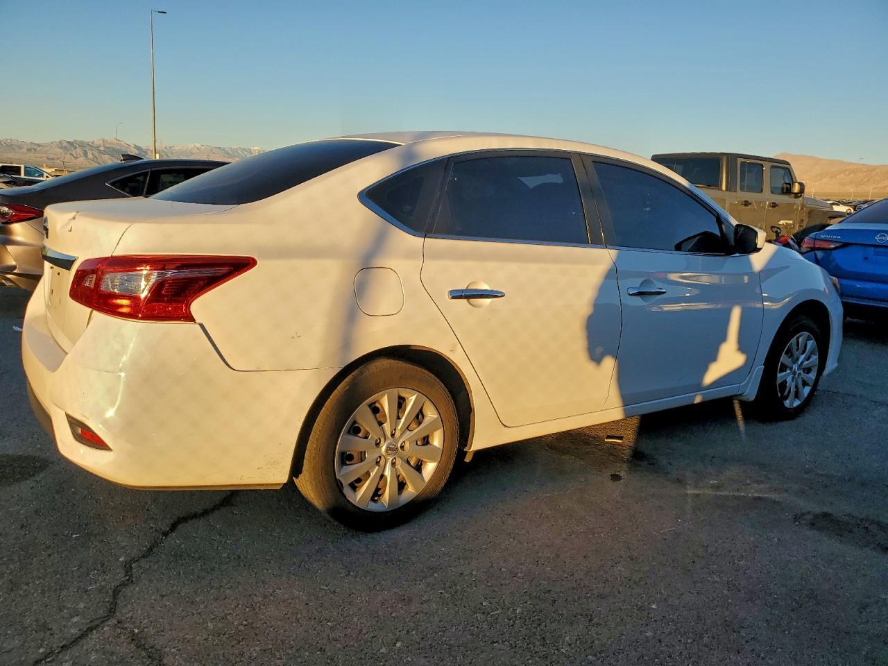 2016 NISSAN SENTRA