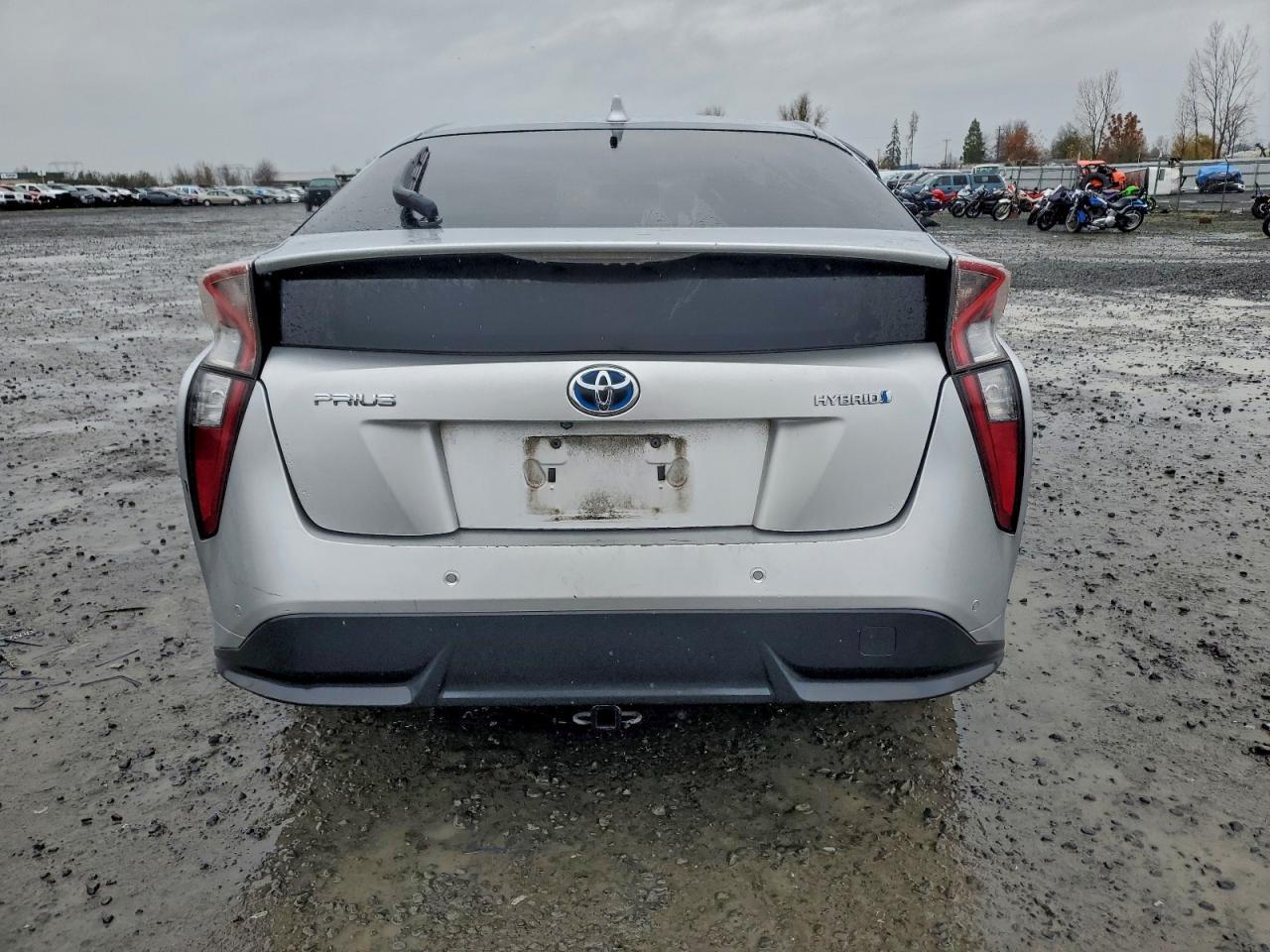 2018 TOYOTA PRIUS