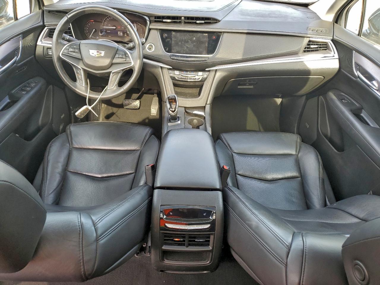 2018 CADILLAC XT5
