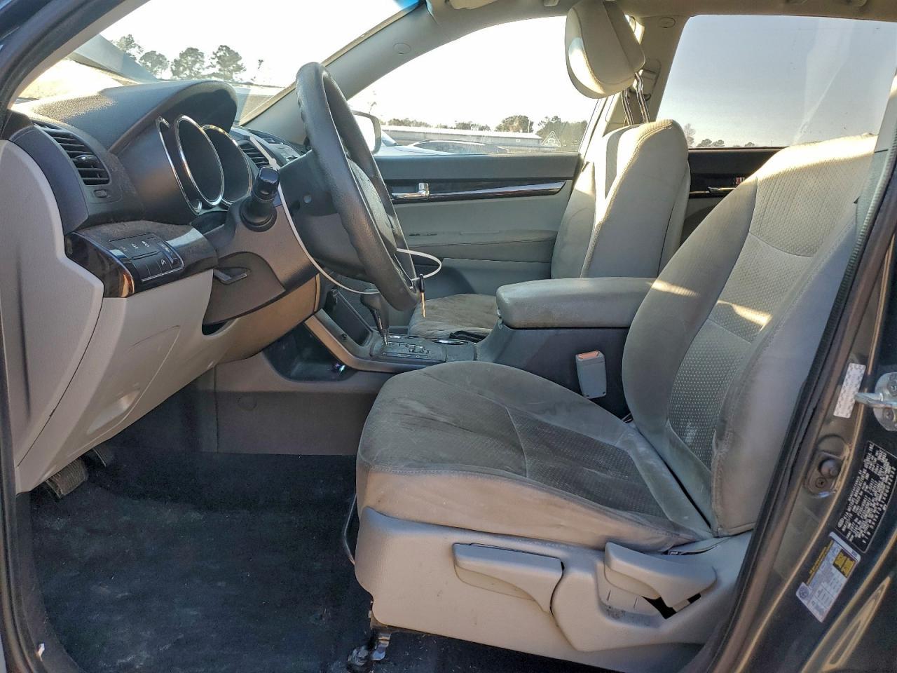 2011 KIA SORENTO