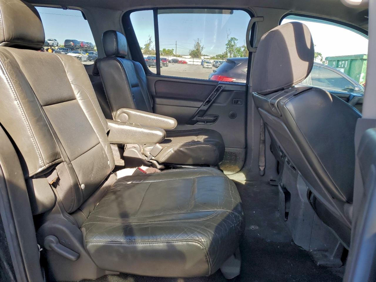 2005 NISSAN Armada