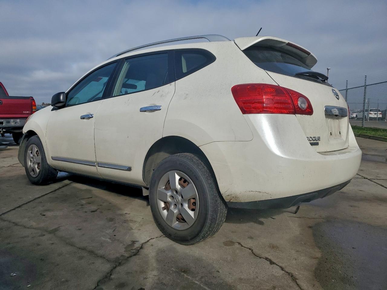 2014 NISSAN ROGUE
