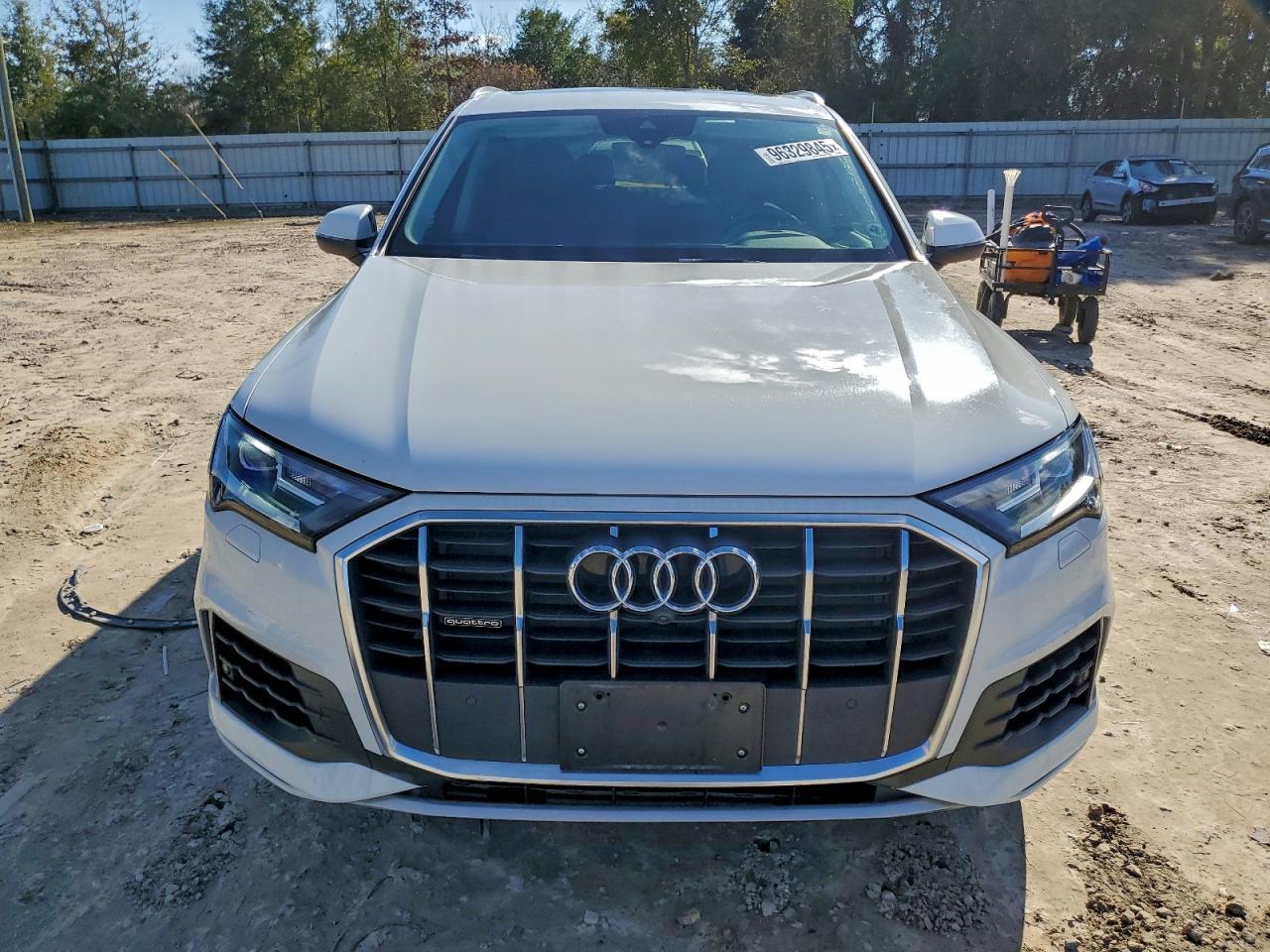 2020 AUDI Q7