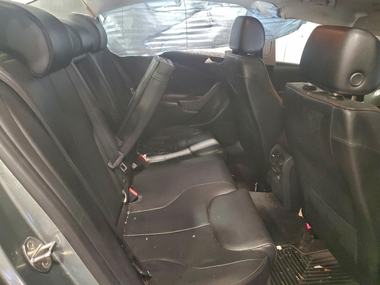 2006 VOLKSWAGEN Passat