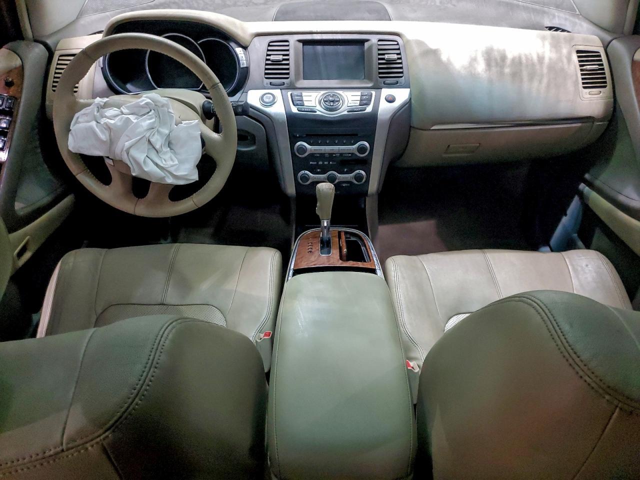 2010 NISSAN MURANO