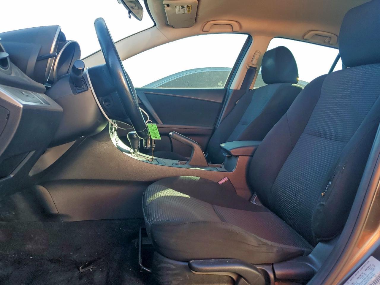 2012 MAZDA 3
