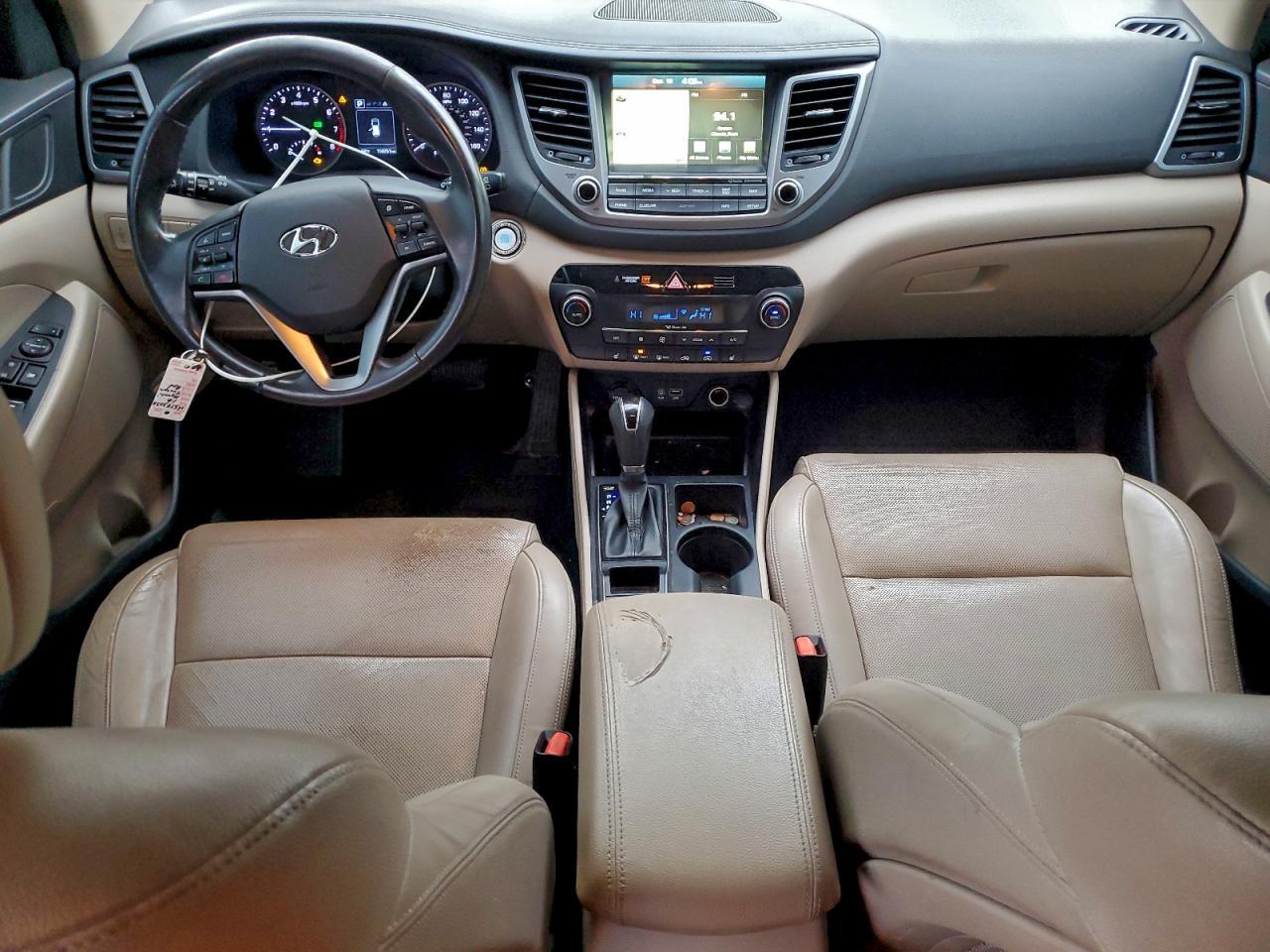 2016 HYUNDAI TUCSON