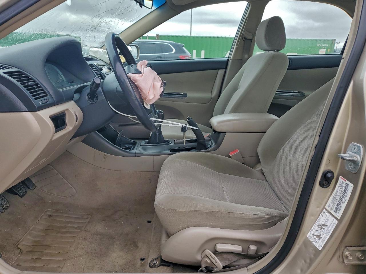 2002 TOYOTA CAMRY