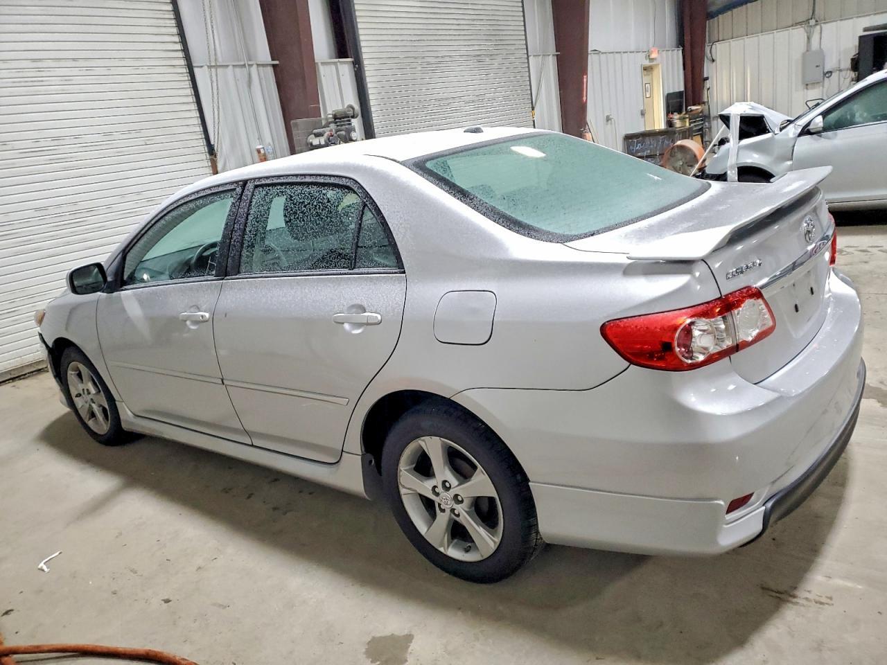 2011 TOYOTA COROLLA