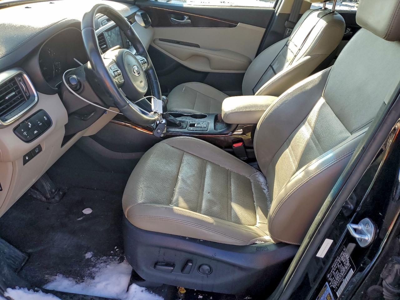 2017 KIA SORENTO
