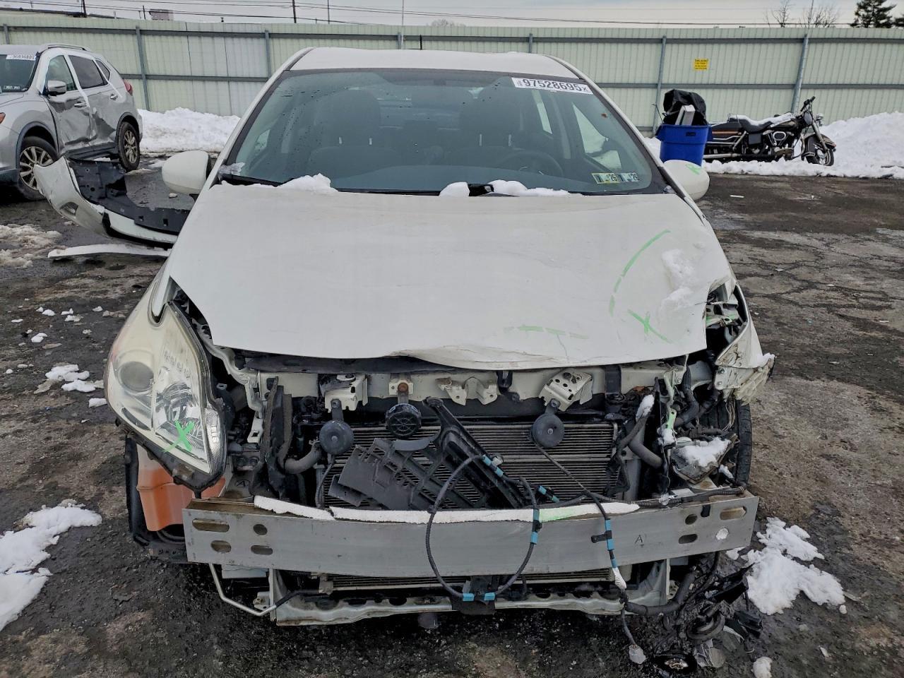 2014 TOYOTA PRIUS