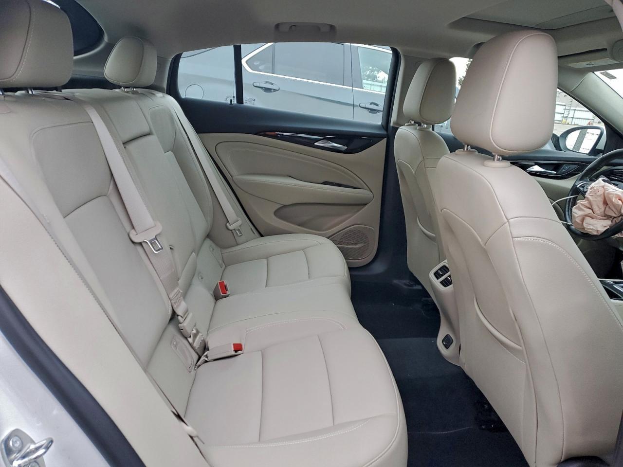 2019 BUICK Regal