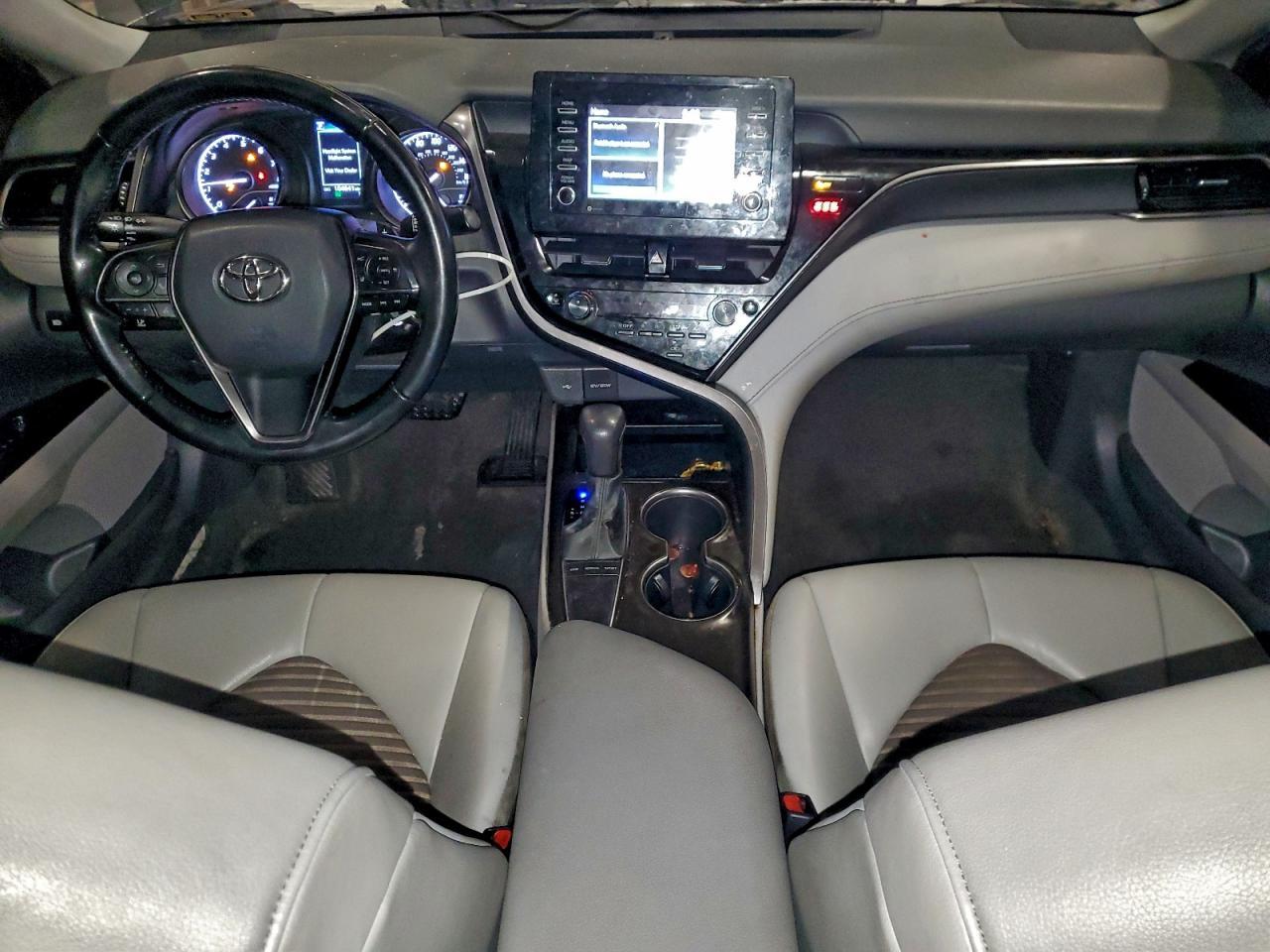 2022 TOYOTA CAMRY