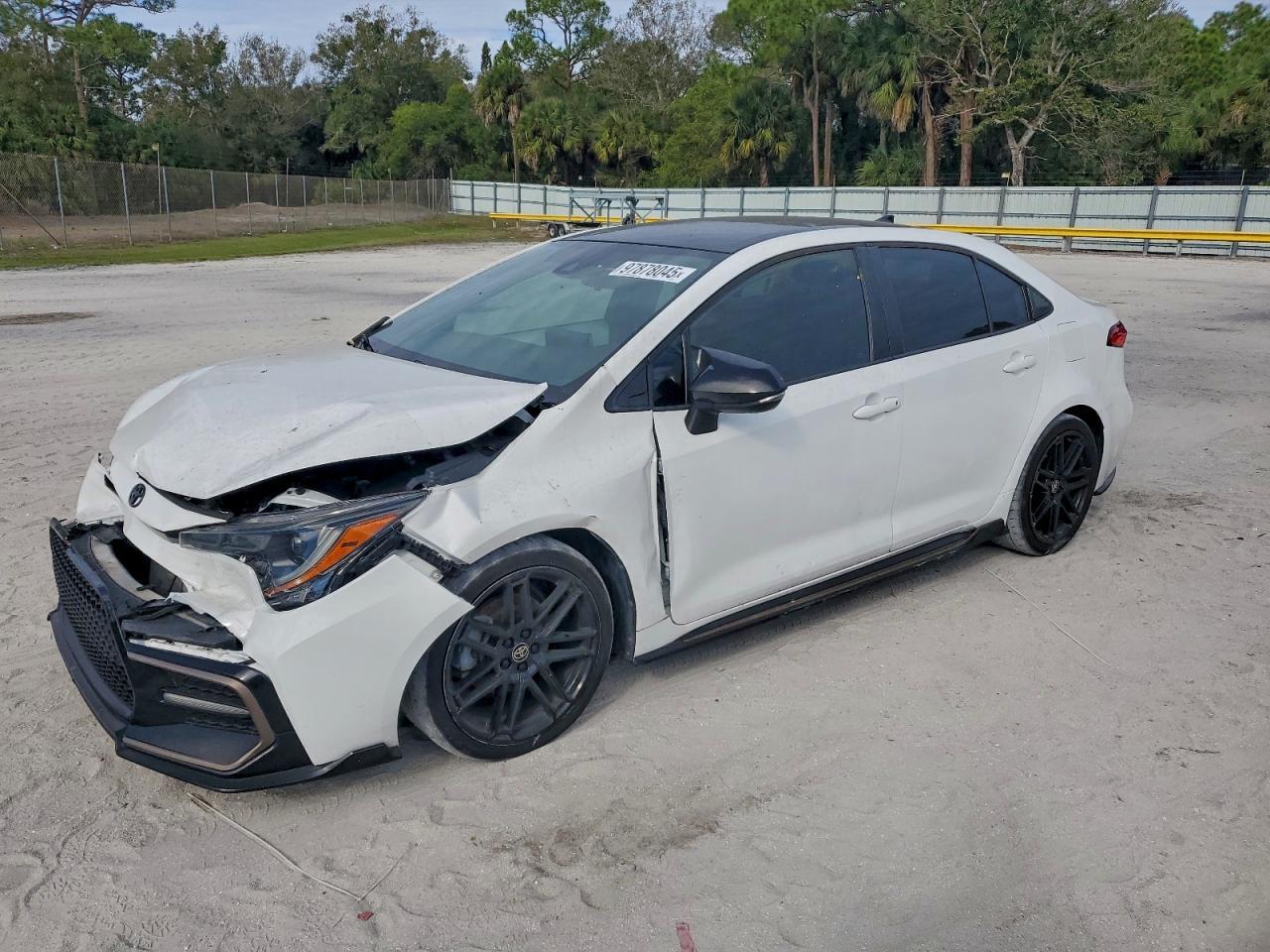 2021 TOYOTA COROLLA