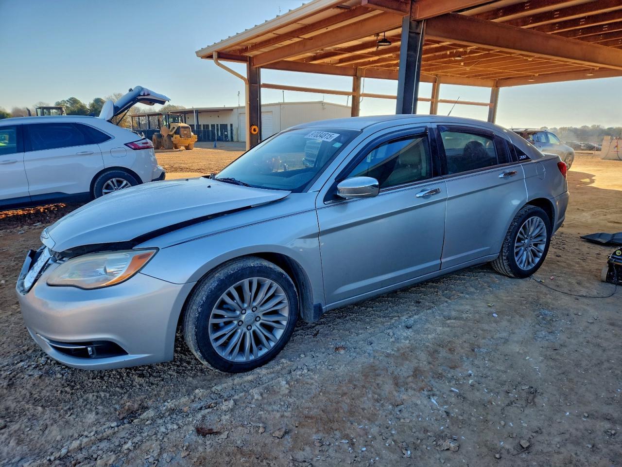 2011 CHRYSLER 200