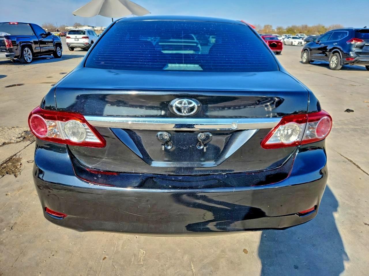 2013 TOYOTA COROLLA