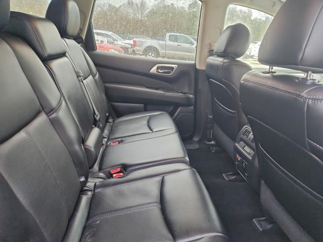 2019 NISSAN PATHFINDER