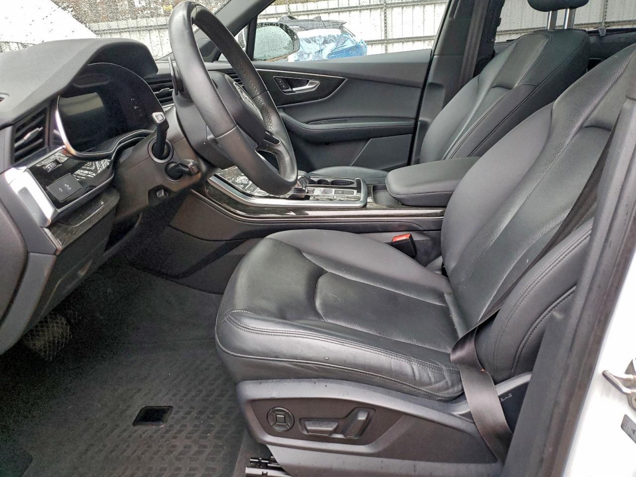 2021 AUDI Q7