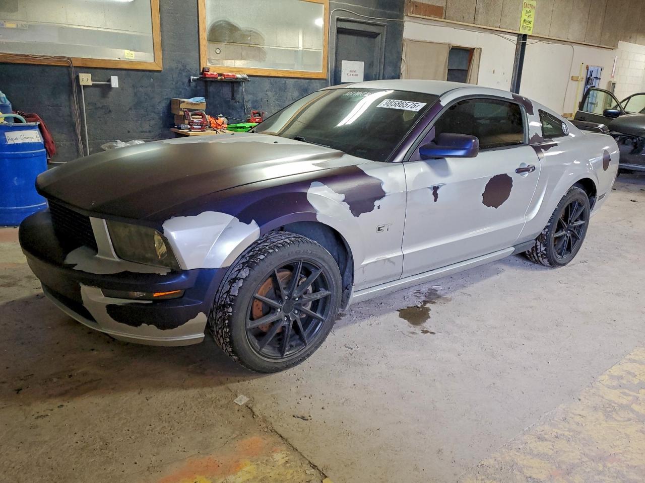 2006 FORD MUSTANG