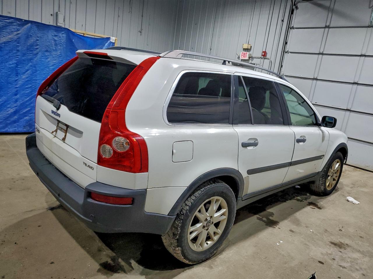 2005 VOLVO XC90