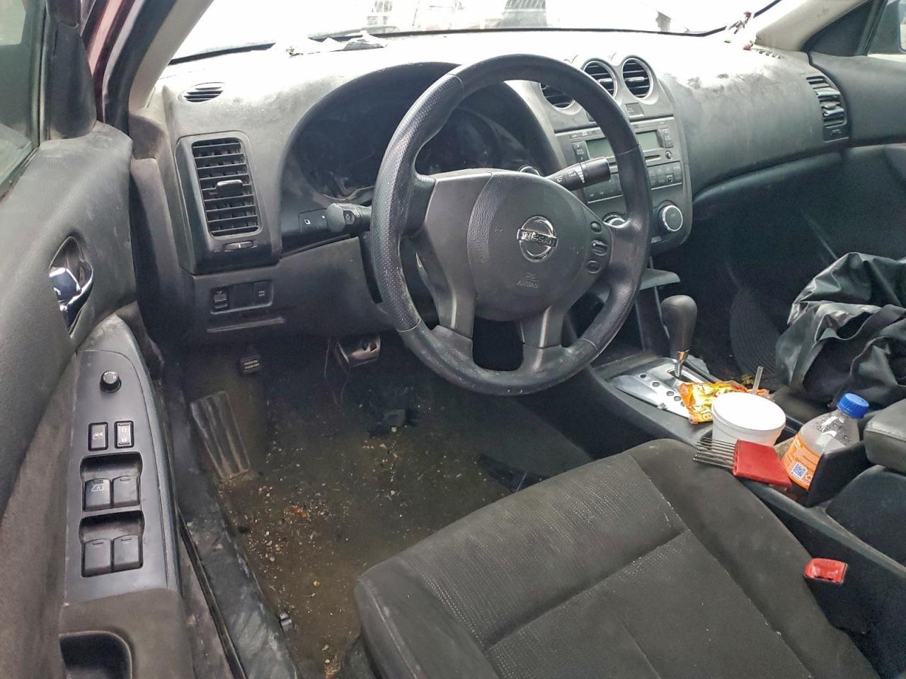2010 NISSAN ALTIMA