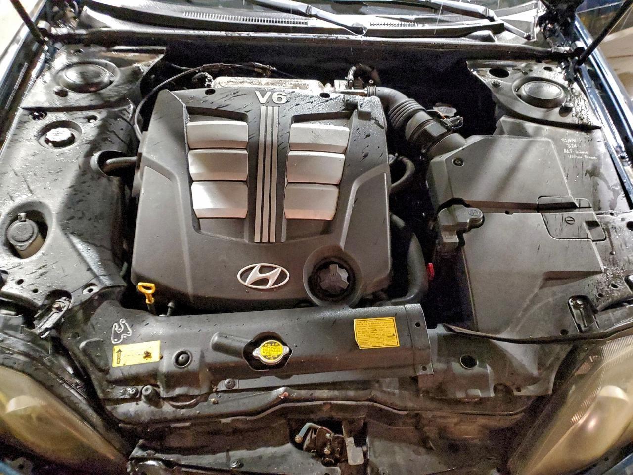 2003 HYUNDAI Tiburon