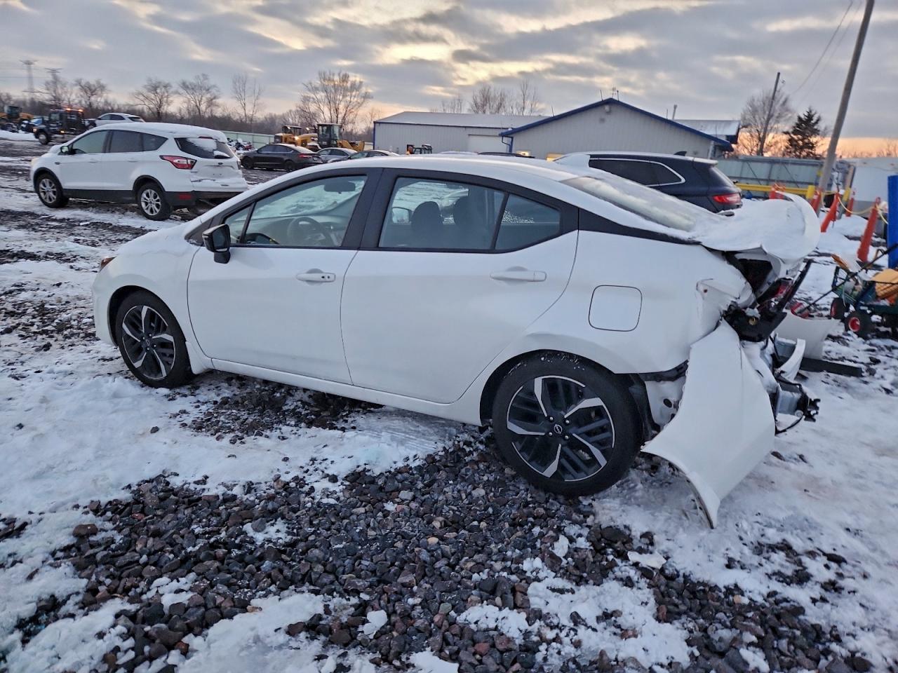2024 NISSAN VERSA