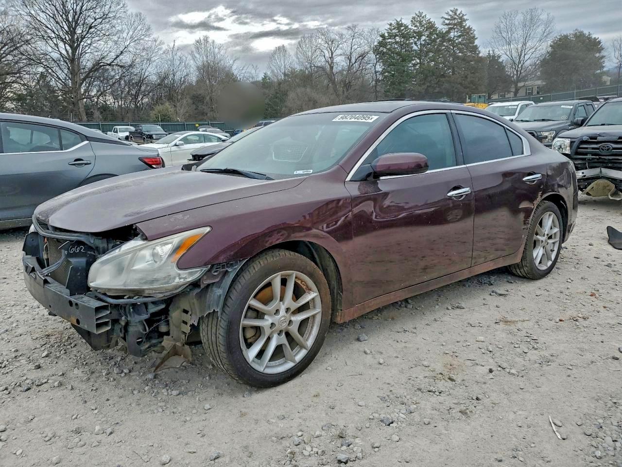 2014 NISSAN Maxima