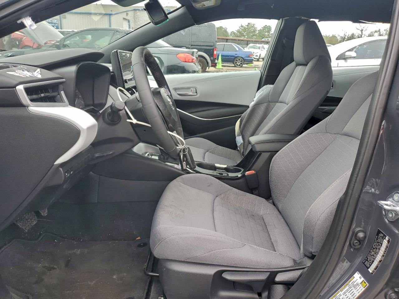 2025 TOYOTA COROLLA
