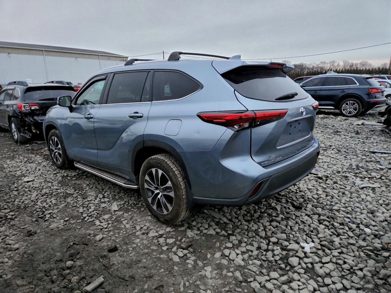 2021 TOYOTA HIGHLANDER