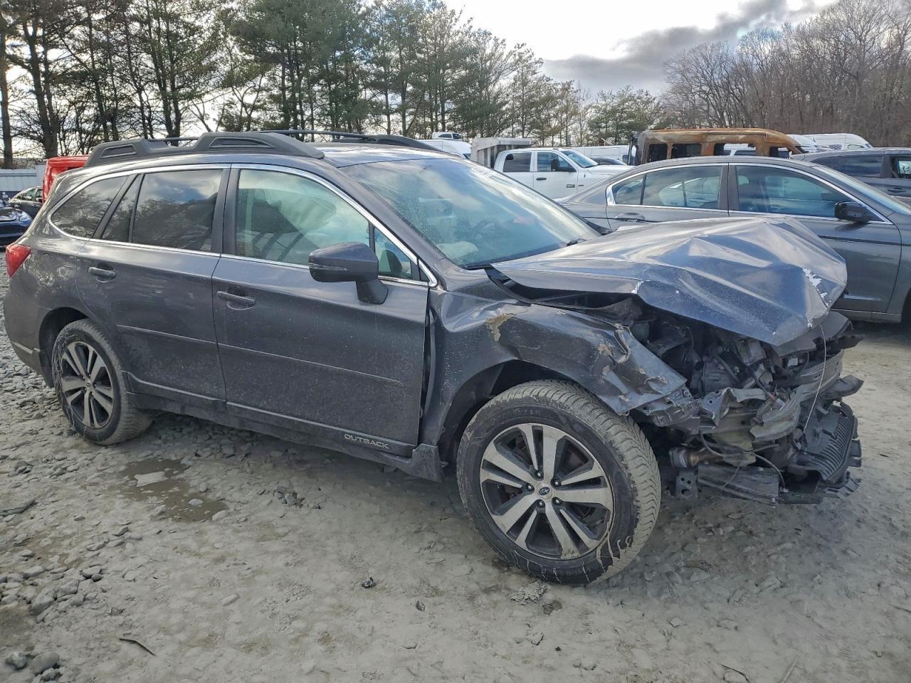 2019 SUBARU Outback